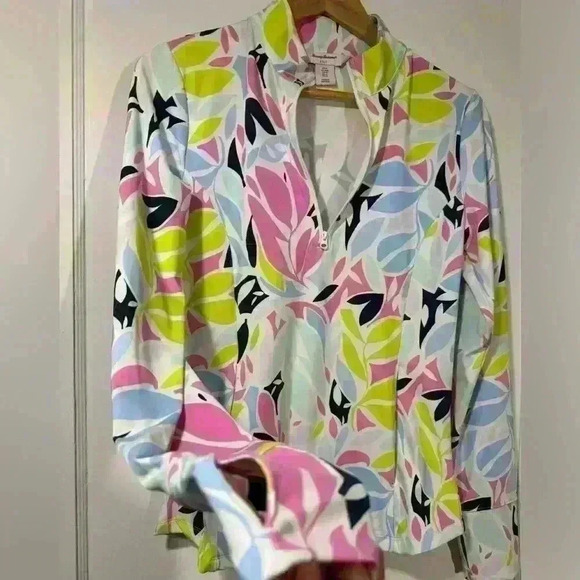 Tommy Bahama Golf printed pullover - Picture 4 of 6